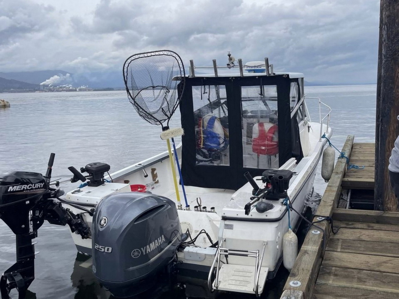 Fishing and lodge photo from Qaayuuk on Kyuquot Sound
